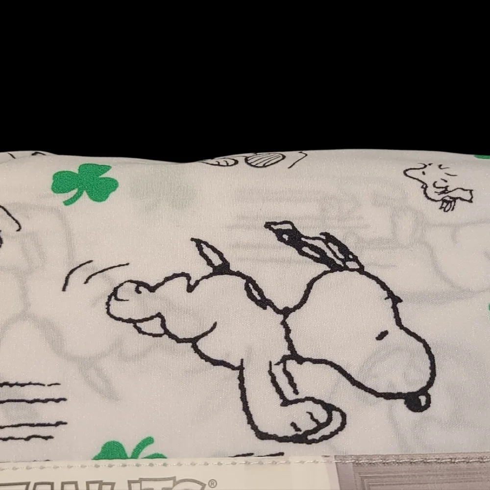 Snoopy Woodstock Lucky Clover Irish Shamrock St Patricks Day Queen Bed Sheet Set